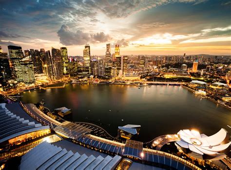 biggest city in singapore.